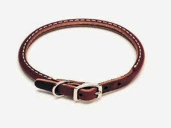 Leather Latigo Round Pet Collar Size: 0.8 W x 18 D