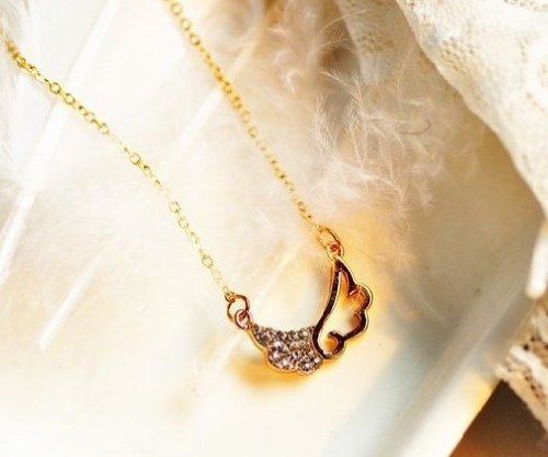 Qiyun Sweet Angel Wings Of Love Diamante Necklace
