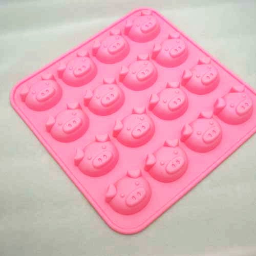 Little Pigs Animal Ice Tray Mold Silicone Cake Topper Sugercraft Chocolate Mould Chocolate Mold BY PETMALL CF-003
