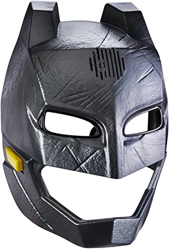 Batman v Superman: Dawn of Justice Batman Voice-Changer Helmet