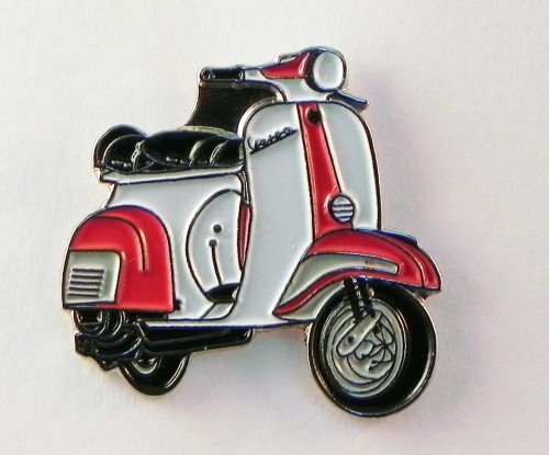 Metal Enamel Pin Badge Brooch Scooter Vespa (Red & White)