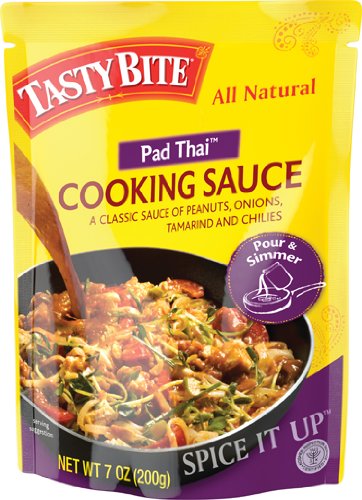 Tasty Bite Pad Thai Simmer Sauce Entree, Heat & Eat, 7-Ounce Pouches (Pack of 6)