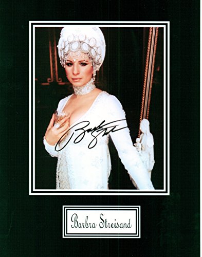 Barbra Streisand 8 X 10 Photo Display Autograph on Glossy Photo Paper