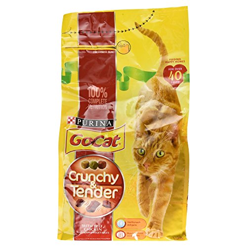 Go Cat Crunchy and Tender Adults Dry Cat Food with Beef Chicken and Added Vegetables, 1.5kg