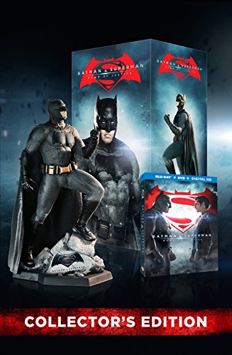 Batman v Superman: Dawn of Justice (3 Disc) (Bilingual) with Amazon Exclusive Batman Figurine [Blu-ray]Ultimate Edition (Extended Cut)