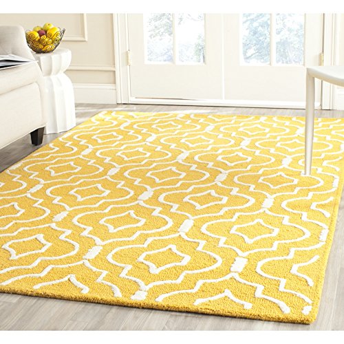 Safavieh Cambridge Collection CAM141Q Handmade Gold and Ivory Wool Area Rug, 6 feet by 9 feet (6' x 9')